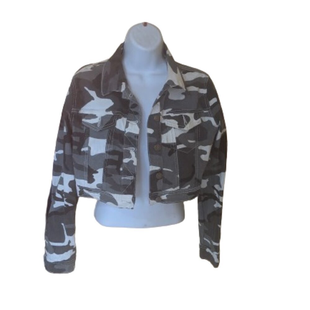 Gray White Cropped Camo Print Denim Jacket Size Medium